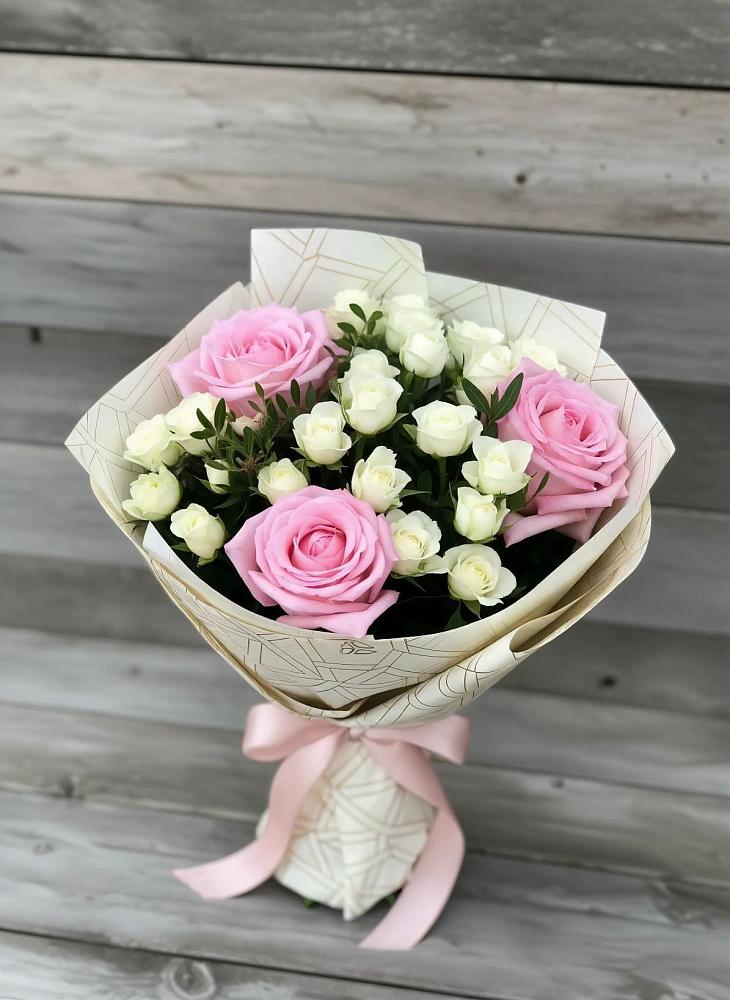 Букет цветов из: Розы в Курдюковской