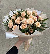 Букет Кремовые розы Латте в Курдюковской