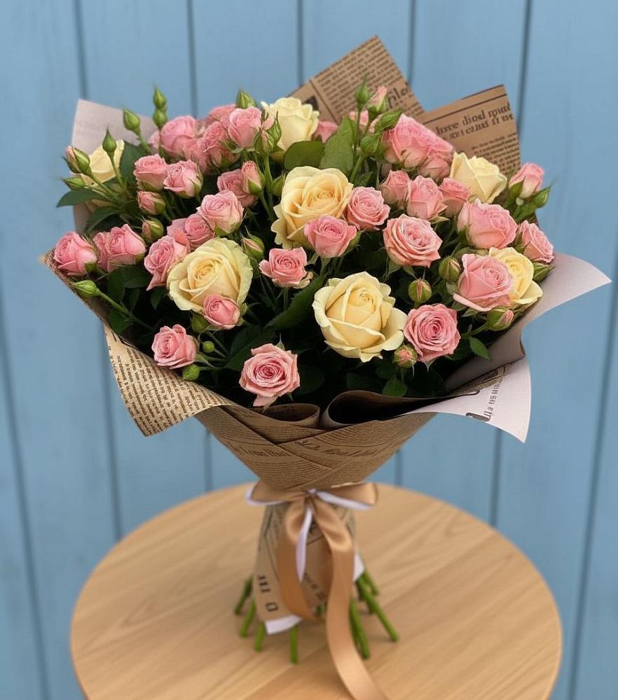 Букет цветов из: Розы в Курдюковской