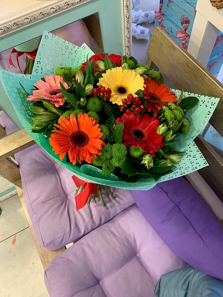 Букет цветов из: Герберы, Хризантемы и Альстромерии в Курдюковской