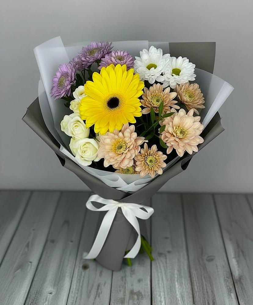 Букет цветов из: Розы, Герберы и Хризантемы в Курдюковской