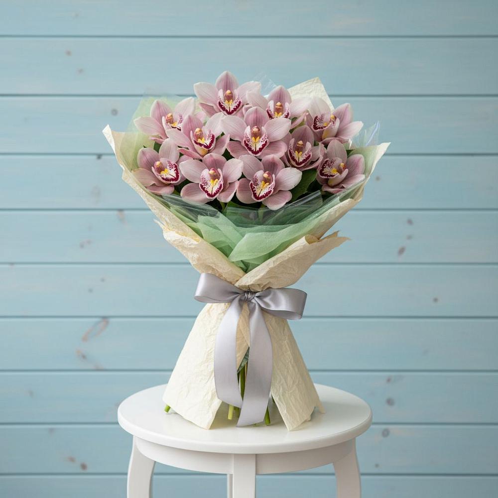 Букет цветов из: Орхидеи и Розы в Курдюковской