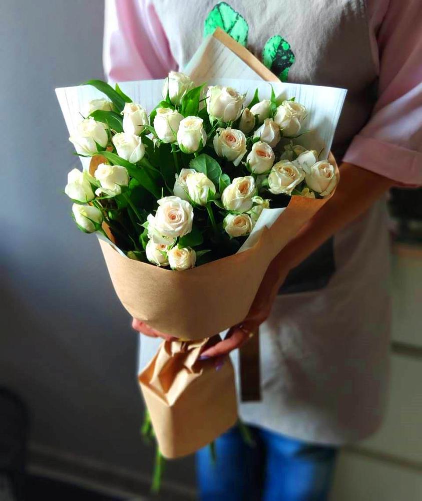 Букет цветов из: Розы в Курдюковской