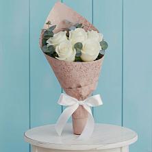 Букет цветов из:  Розы в Курдюковской