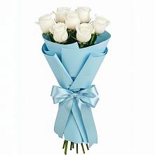 Букет 7 белых роз Проуд в Курдюковской