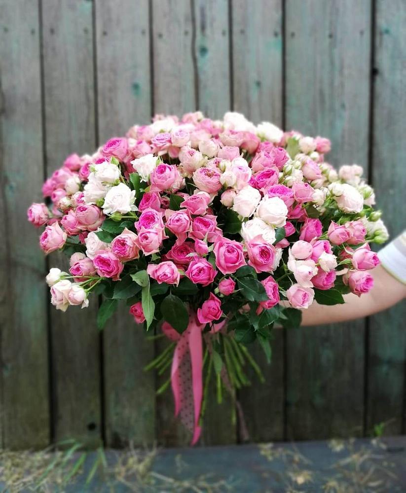 Букет Розовые кустовые розы Натали и Лав Лидия в Курдюковской