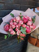 Букет розы в пальмах в Курдюковской Букет цветов из: Розы в Курдюковской