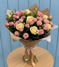 Букет цветов из:  Розы в Курдюковской