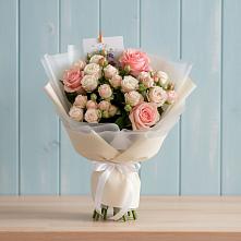 Букет цветов из:  Розы #REPLACE_PRED# Курдюковской