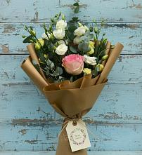 Букет цветов из:  Розы и Лизиантусы #REPLACE_PRED# Курдюковской
